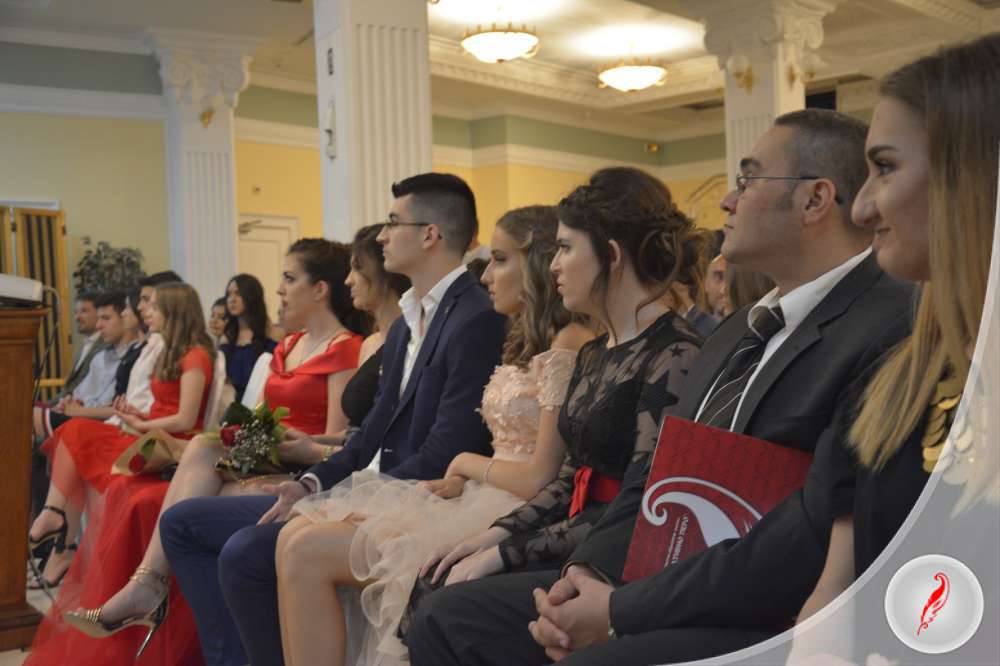 Svečana dodela diploma maturantima