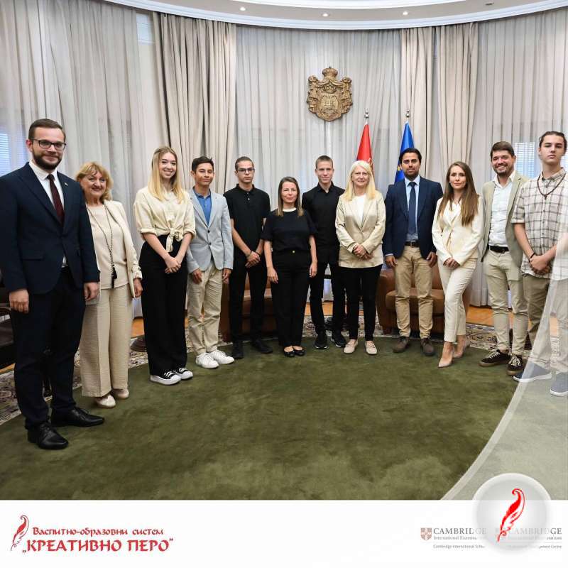Ministarka dr Begović upoznala tim učenika koji putuje u Singapur na FIRST Global Challenge 2023: Srbija se priprema za spektakularnu olimpijadu u robotici